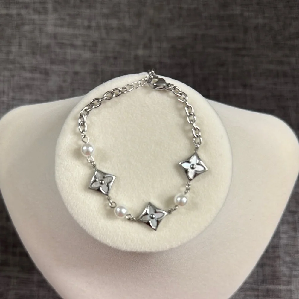 Silver and White Pearl Intricate Link Stainless Steel Bracelet